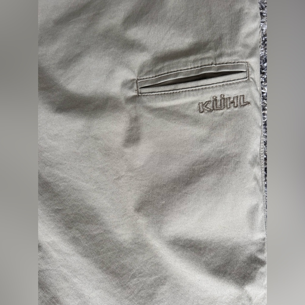 Kuhl Men’s Resistor Lite Chino Khaki Pants size 35x32 - Picture 8 of 10